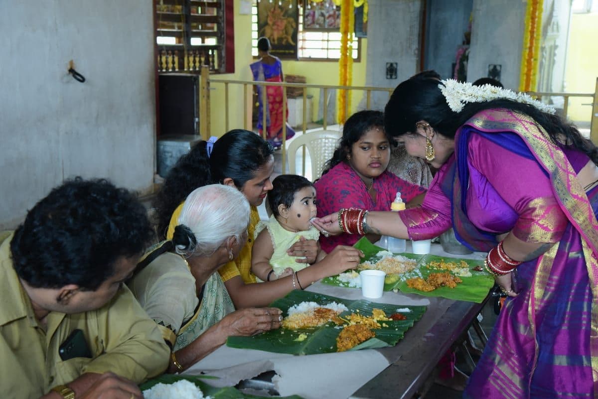 Annadanam Seva